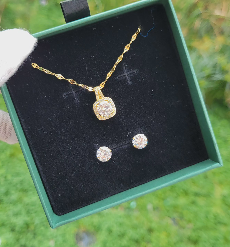 Wendy diamond set image