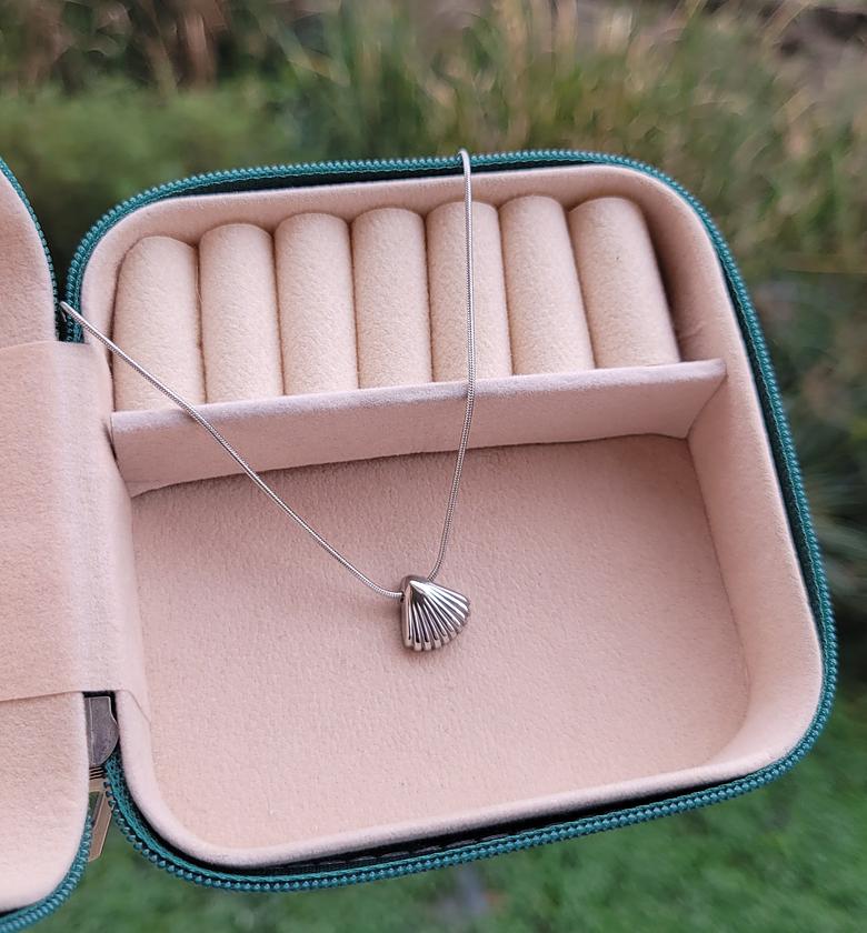 Shell necklace  image