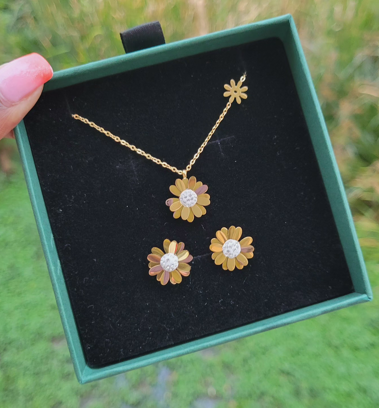 Fiona flower set image