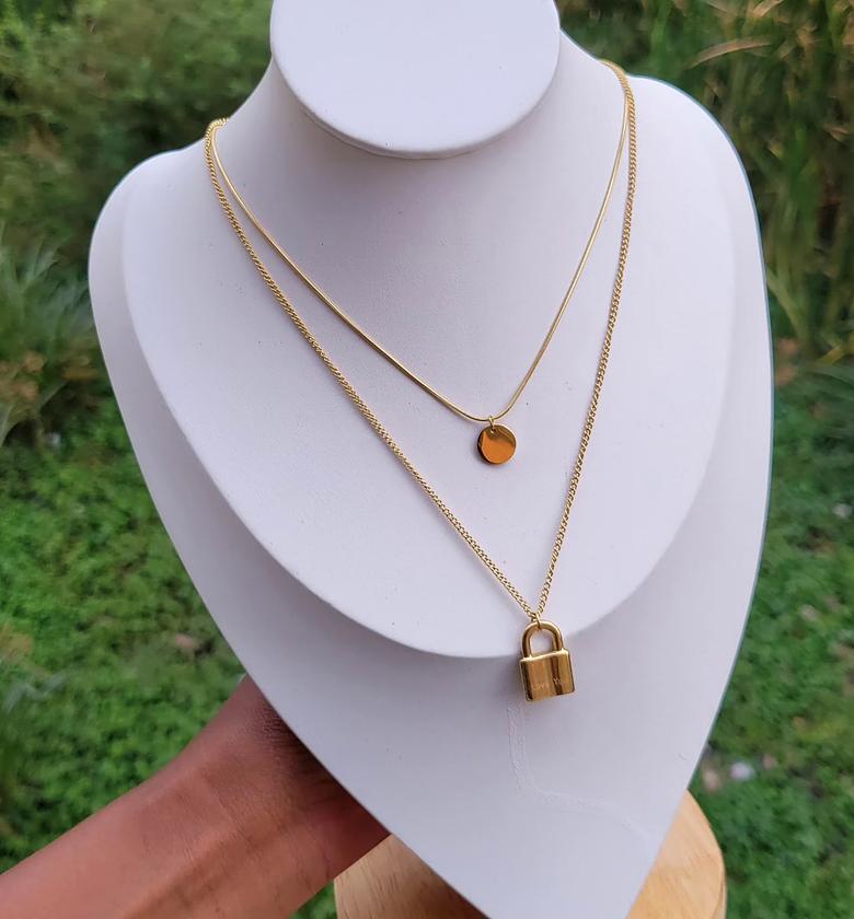 Gold Lock Double image