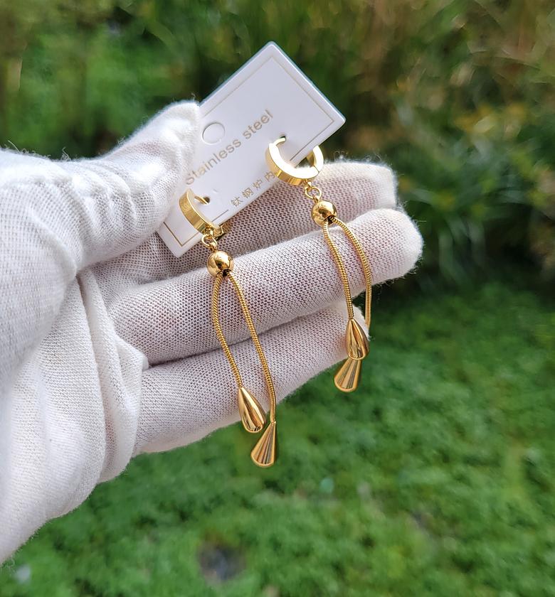 Long tassel hoop image