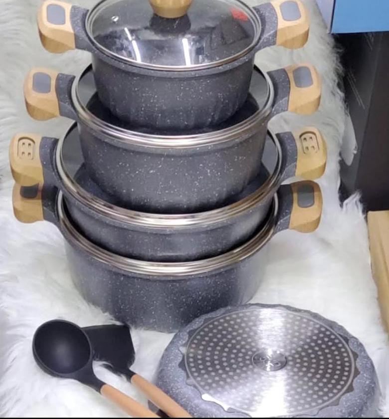 UCClife Heavy duty cookware 11pcs with bamboo handle set image