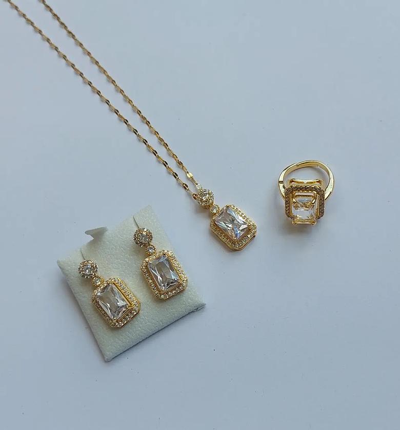 Crystal Jewelry Set image