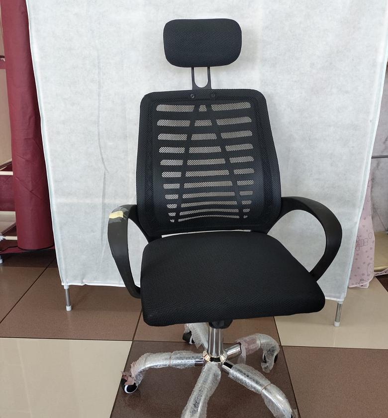 Secretarial Mesh Office Chair With Headrest image