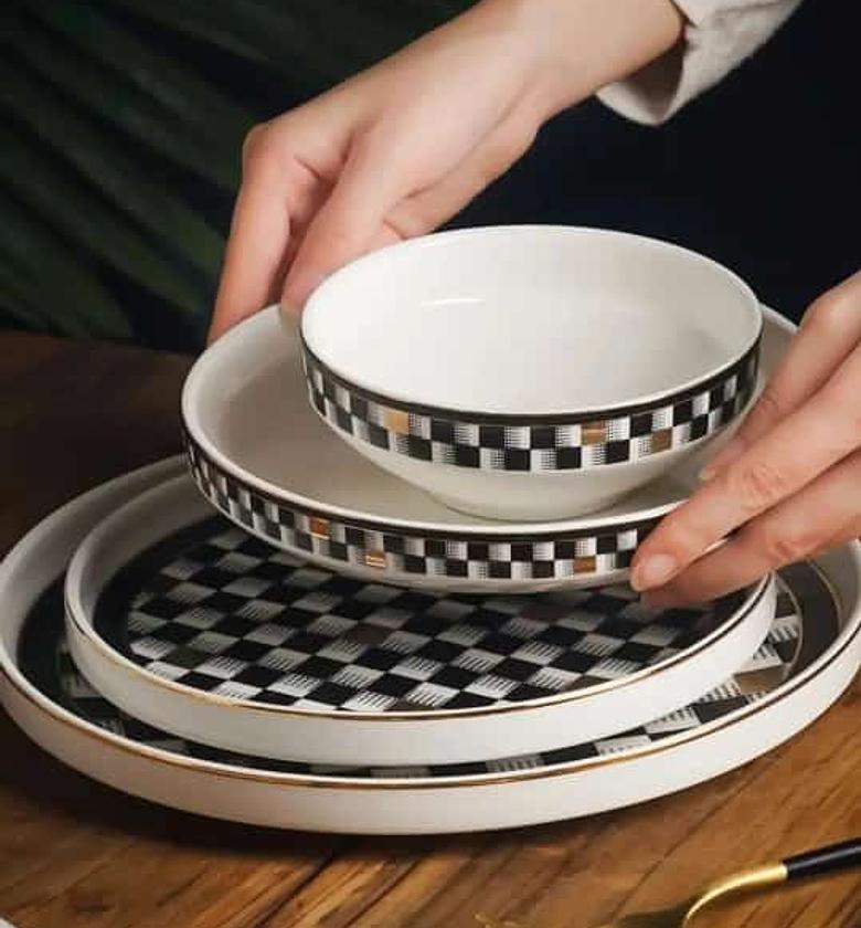 Black and gold  elegant fine porcelain turkish series 24 dinner set image