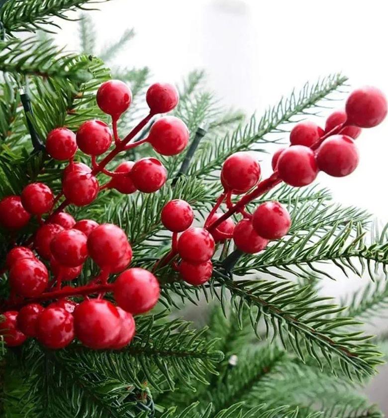 2 pcs Xmas themed berry branches. image