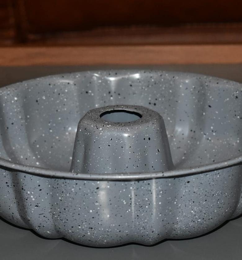 Cooking Light Heavy Duty Nonstick Bakeware Carbon Steel Fluted Tube Bundt Pan with Quick Release Coating, Manufactured without PFOA, Dishwasher Safe, Oven Safe, 9-Inch, Gray image