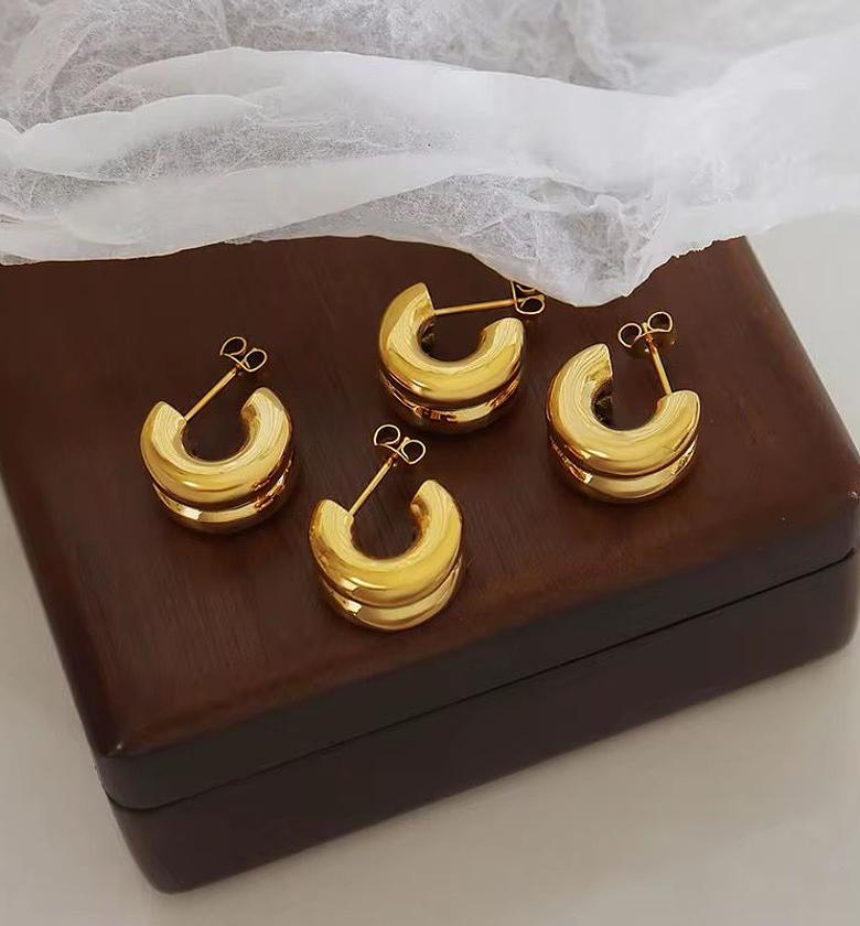 Midi C shaped gold coated  Earrings image