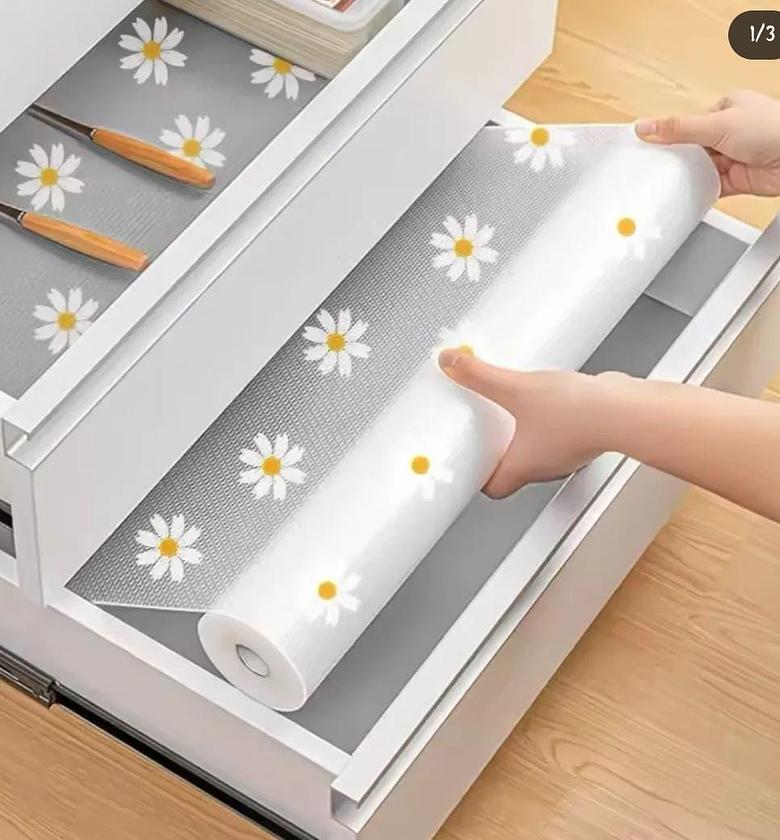 Daisy pattern Kitchen drawer liners oil proof moisture cupboard shelf liner mat. image