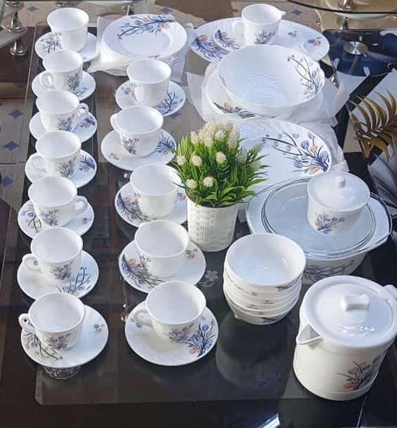 Classic Deluxe Heat Resistant 58pcs Ceramic Exquisite Dinnerware Set, Multicolor image