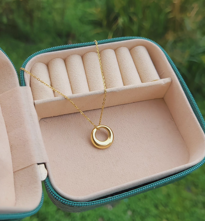 Hilda circle necklace  image