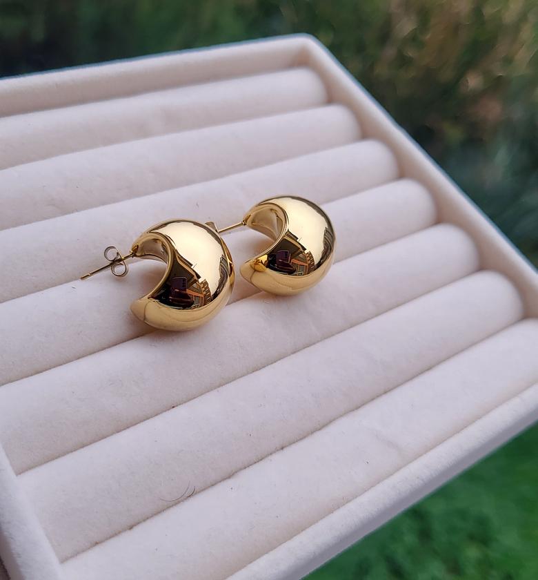 Vallerie hoops  image