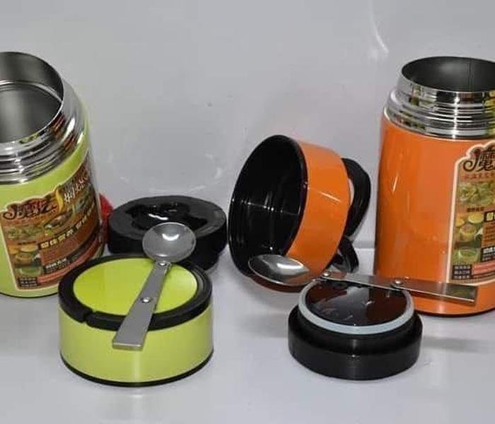 800ml food flask with spoon image