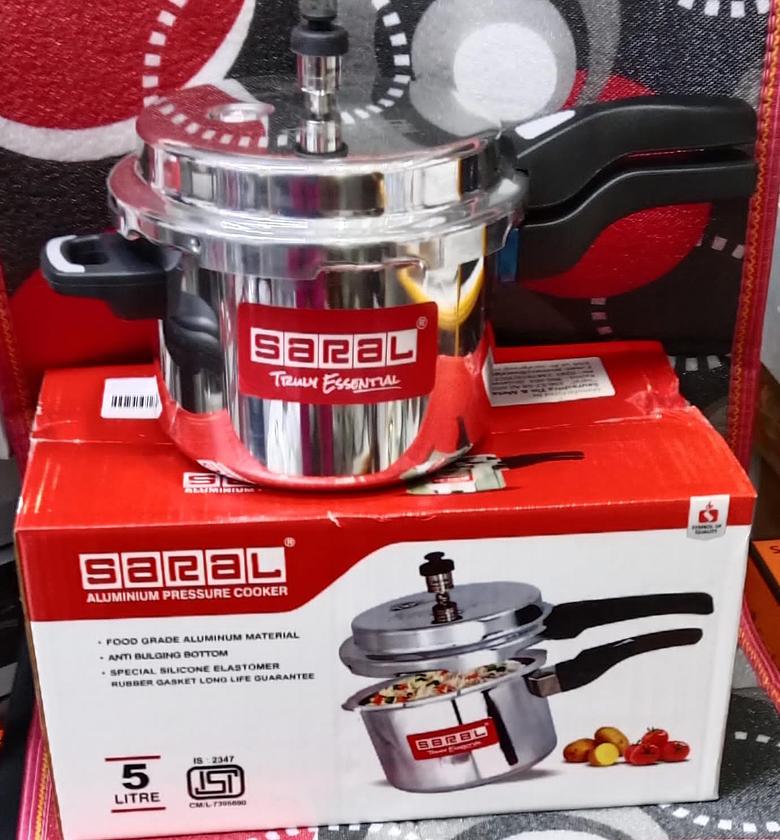 PRESSURE COOKER. Saral 5Ltr Aluminum Pressure Cooker image