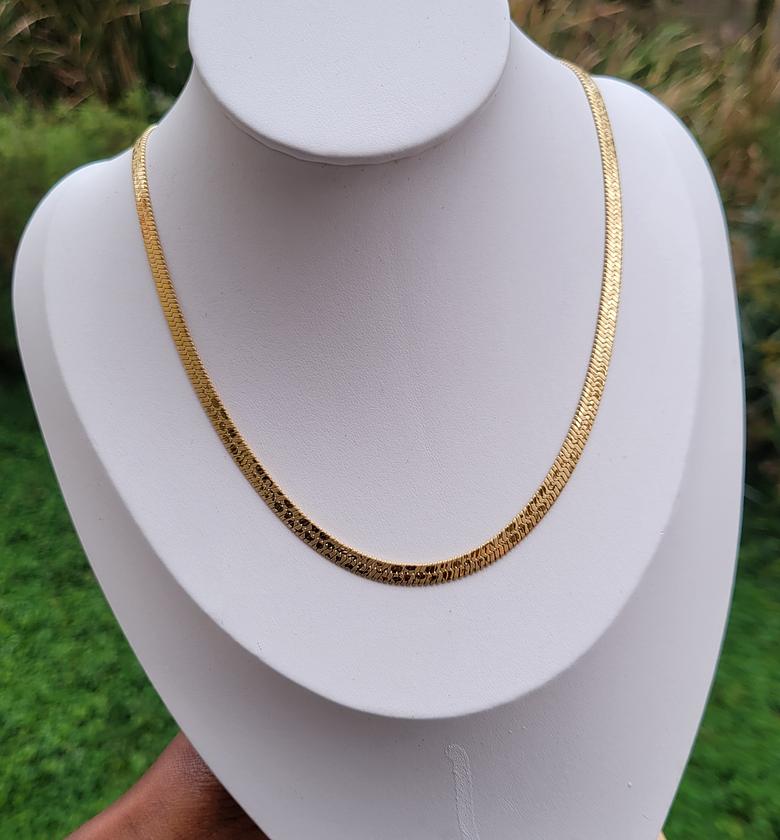 Amanda snake chain  image