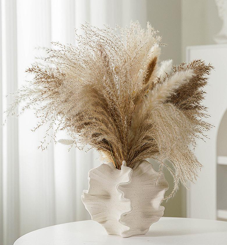 Minimalist Art Irregular Decoration White Shell Shape Matte Clay Ceramic Vase image