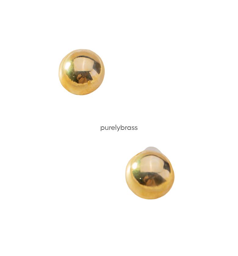 Taraji stud Brass Earrings image