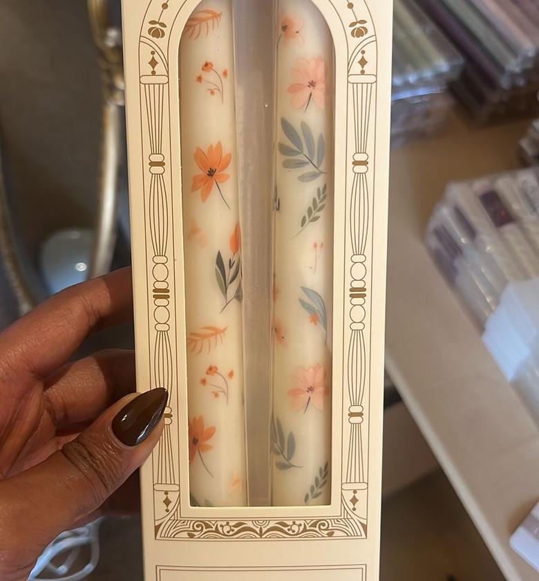 Flower pole tapper candle image