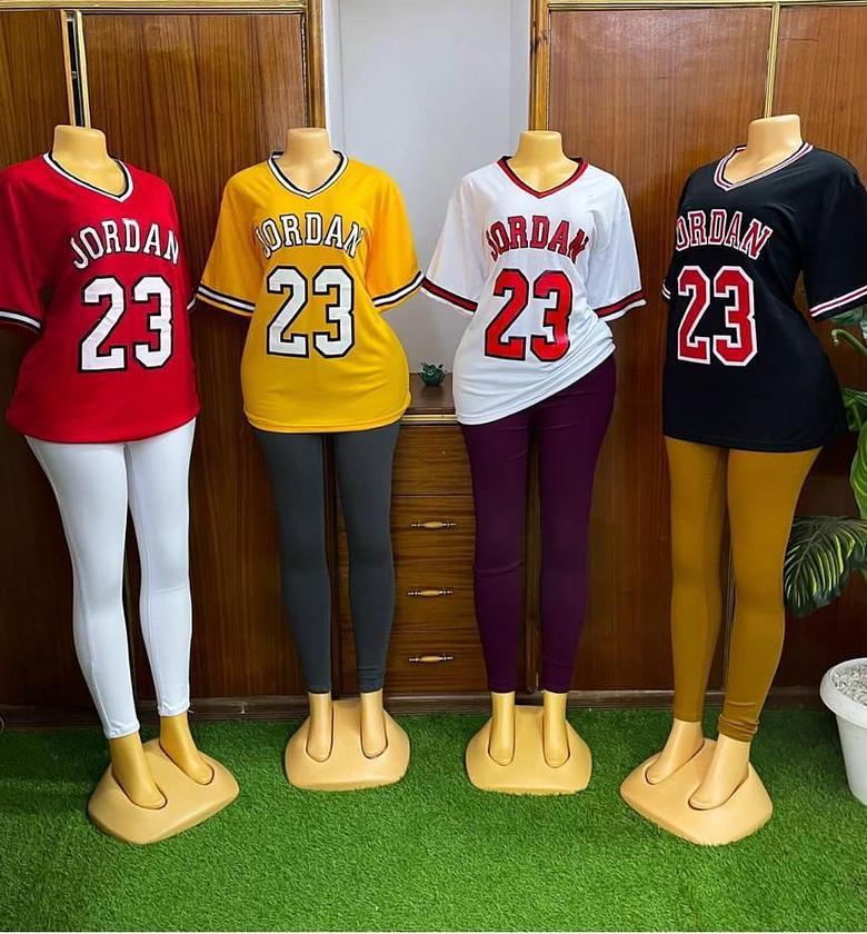 Unisex jersey t-shirts free sizes image