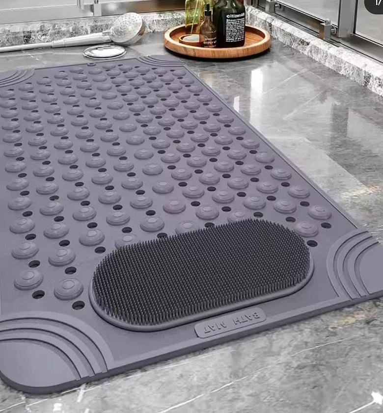 Big size anti slip bathroom mat. image