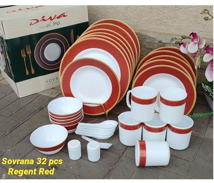 32 pcs Sovrana Dinner sets-Regent Red image