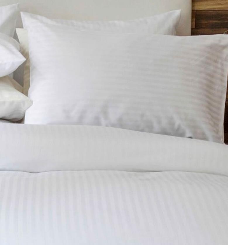  white striped pillow cases. ▫️white striped ▫️2pcs/pair  image