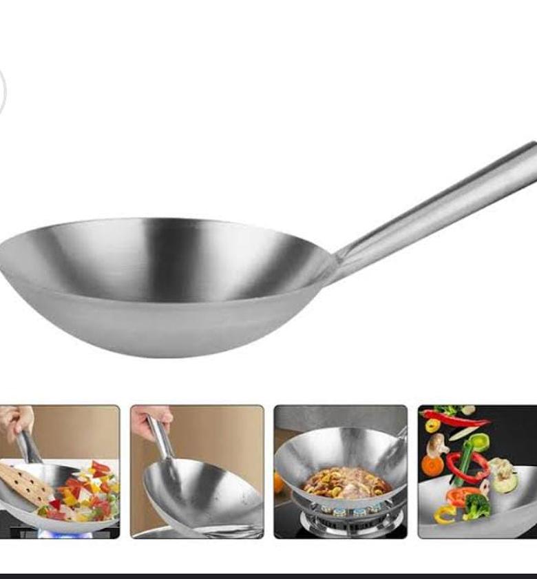 Stainless  steel workpan  with steel handle 34 cm image