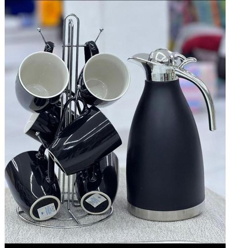 Vacuum Flask 2litres  Comes With Free 6PCS  Cups image