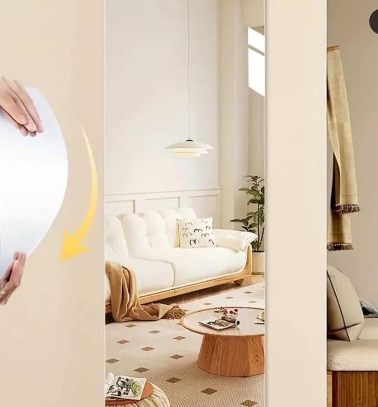 Full-Length Self-Adhesive Acrylic non breakable mirror image