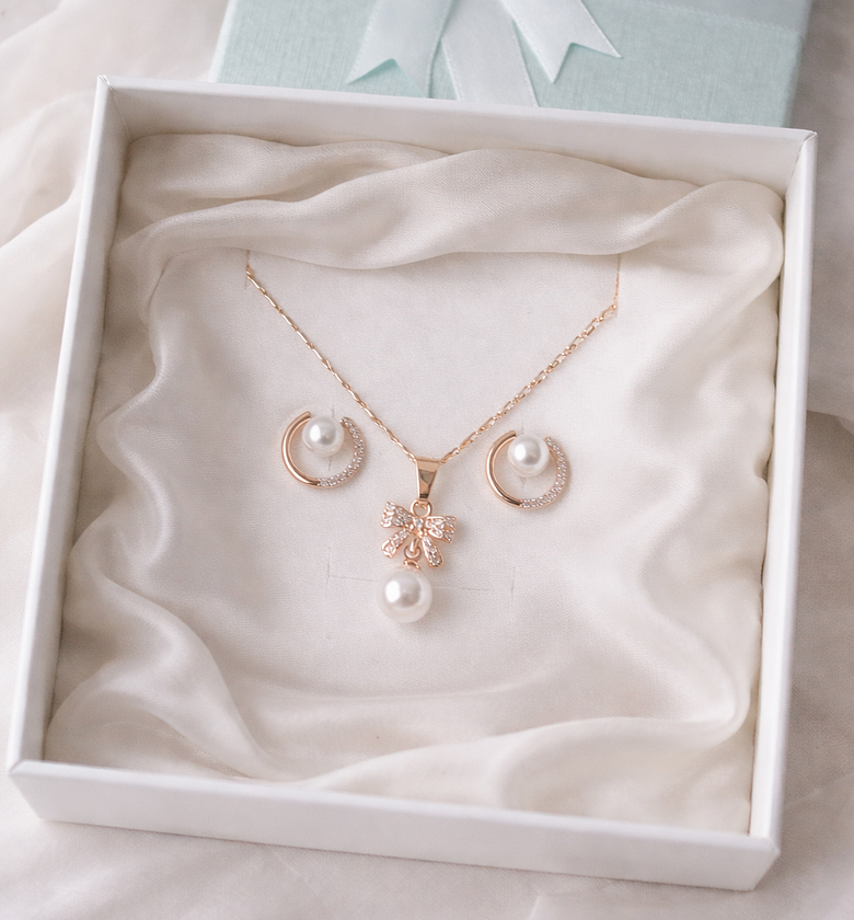White Pearl Jewelry set image