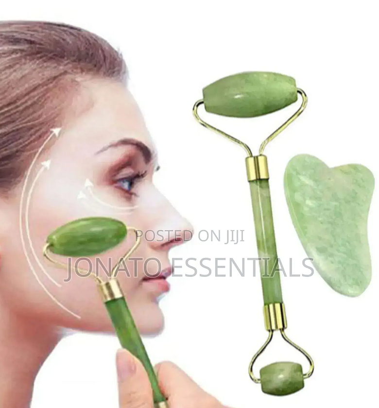 Gua Sha Jade Face Roller and Massager image