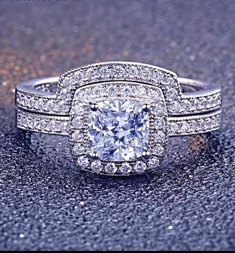 The Cushion Cut Legacy Set image