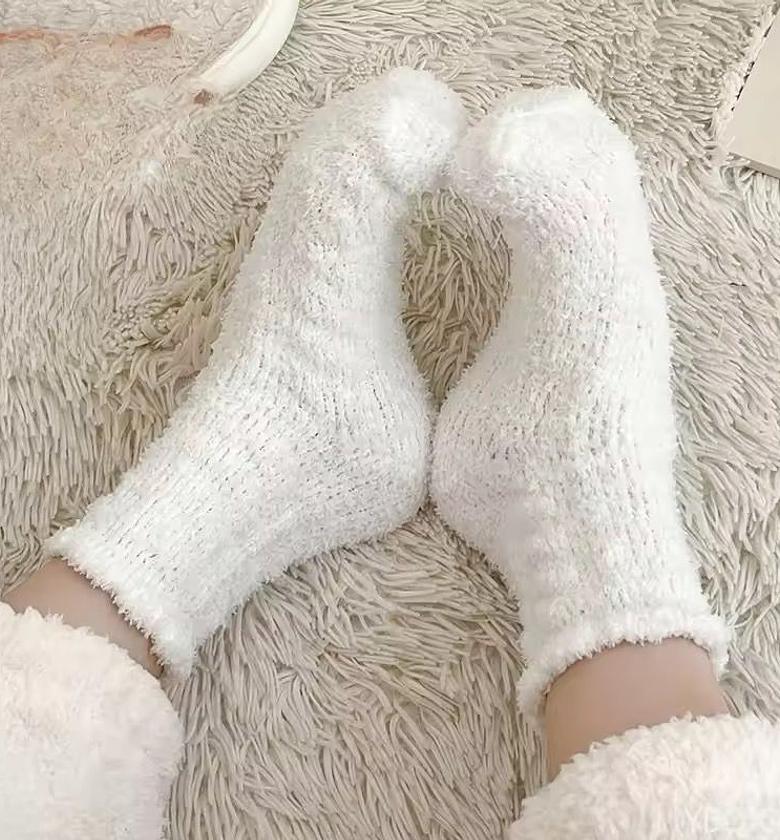 Thickened fleece coral socks image