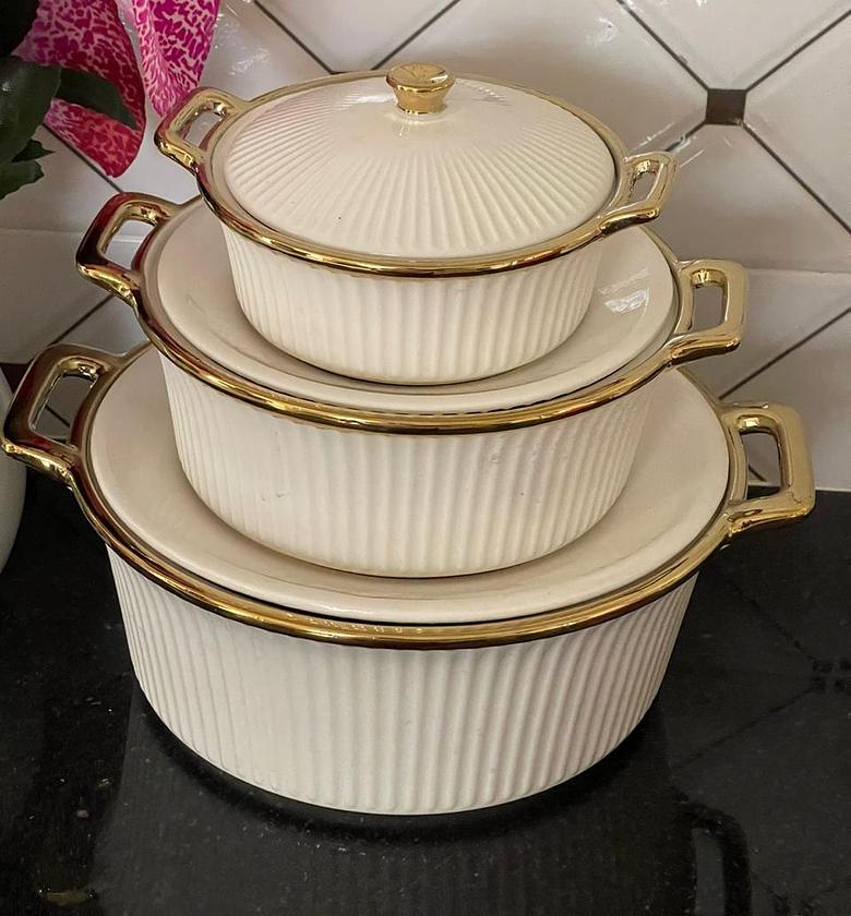 3pc Ceramic Soup Pots image