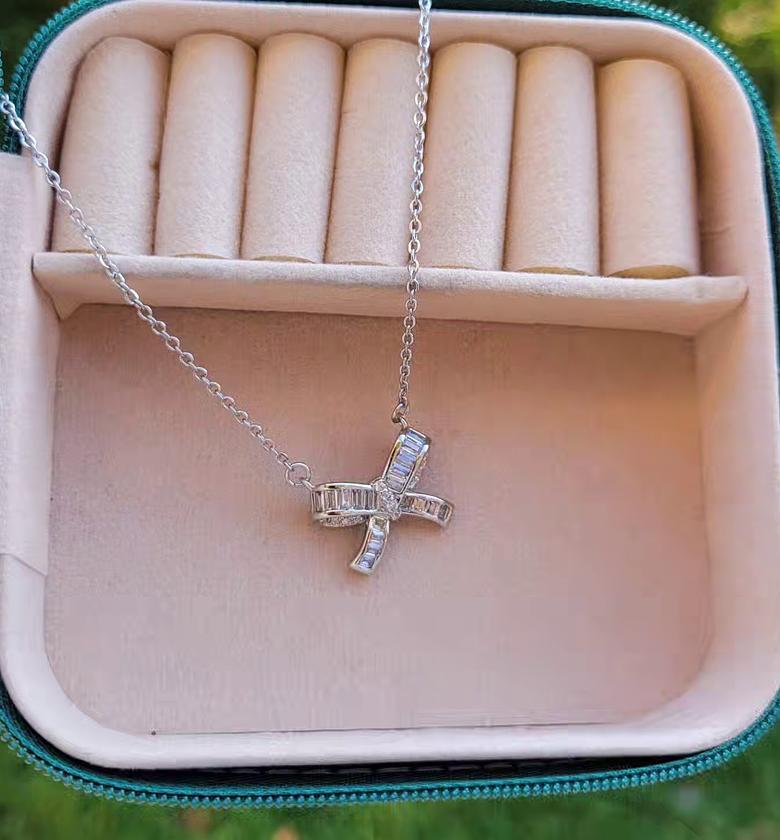 Bow Pendant Necklace image