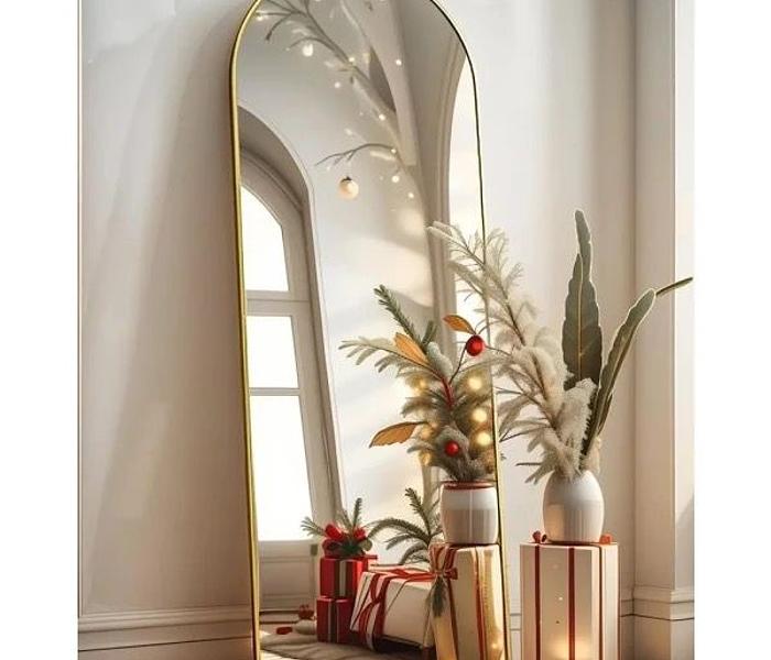 UNBREAKABLE SHUTTERPROOF MIRRORS image