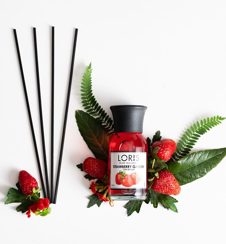 Loris Strawberry Reed Diffuser image