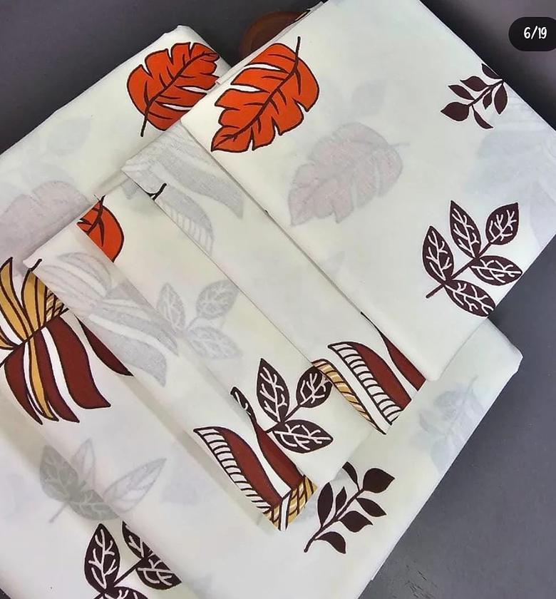 2 bedsheets and 4pillowcases. image