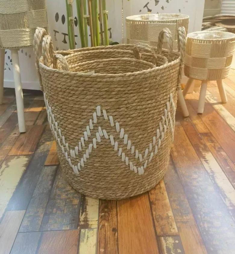 High Quality Set of 3 Stackable handmade baskets image