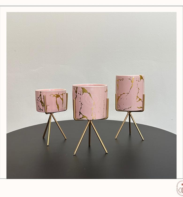 Desktop flower pots (3 piece set)  image