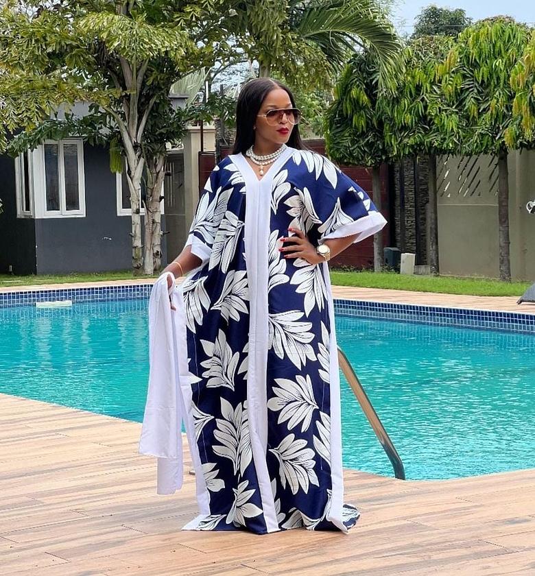 Elegant Luxe Dera image