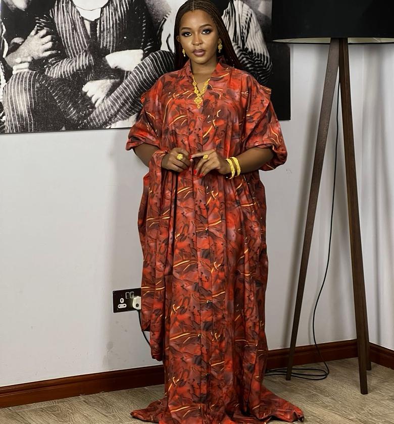 Elegant Luxe Deras image