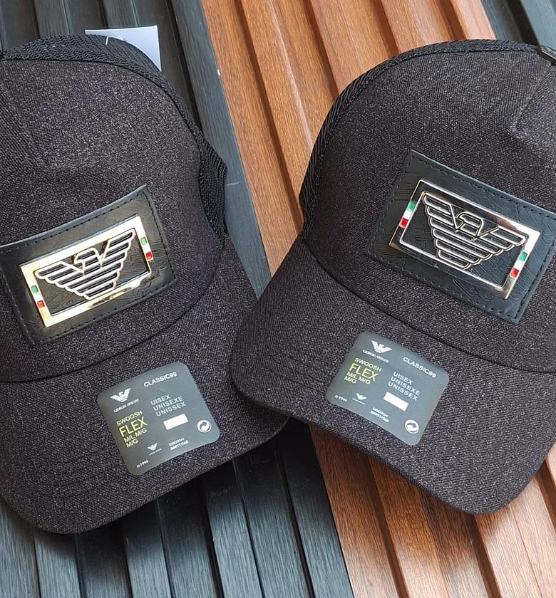 Quality men designer caps image