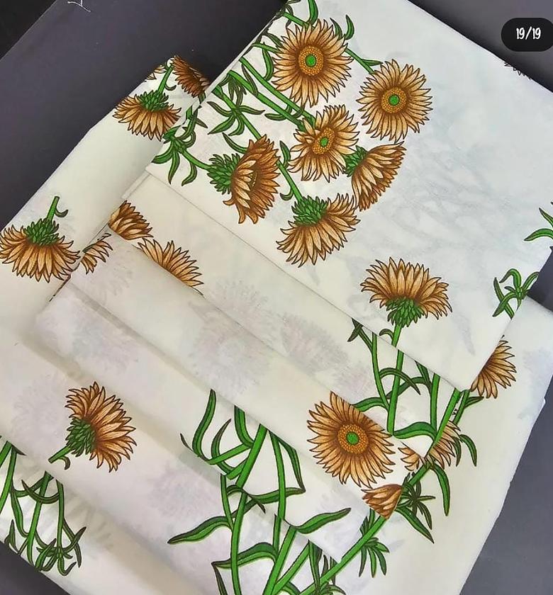 2 bedsheets and 4pillowcases. image