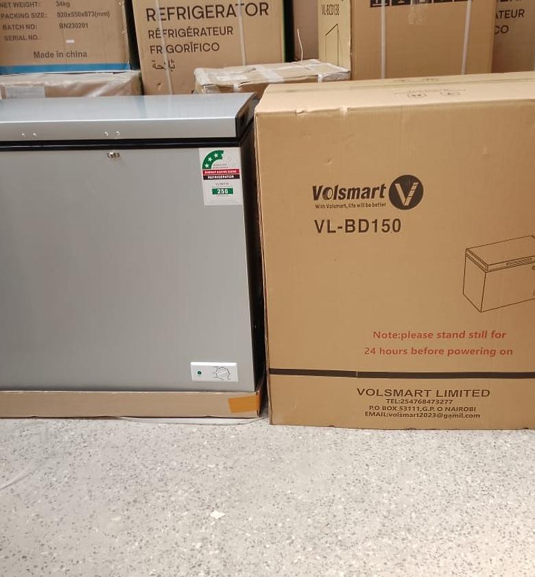 DEEP FREEZER. 150 liters Volsmart deep Freezer  image