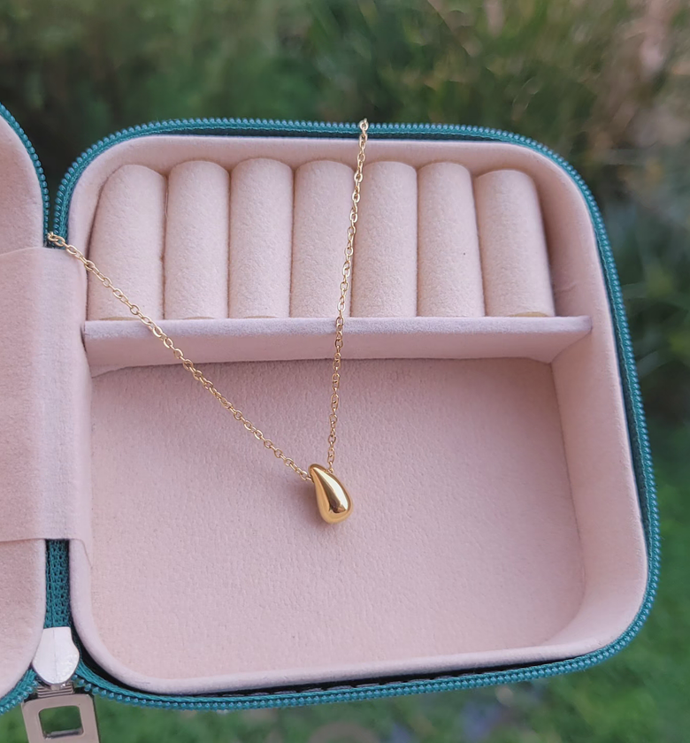 Dainty botega necklace  image