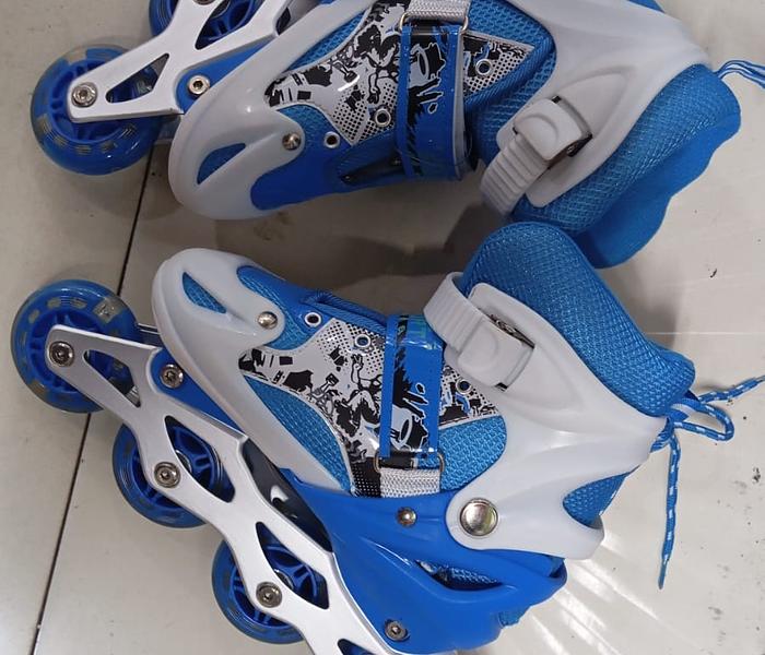 High quality Roller Skating Shoes size (35_38) image