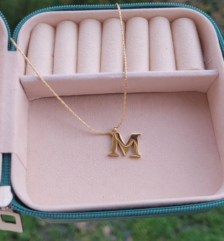 Letter necklace M image