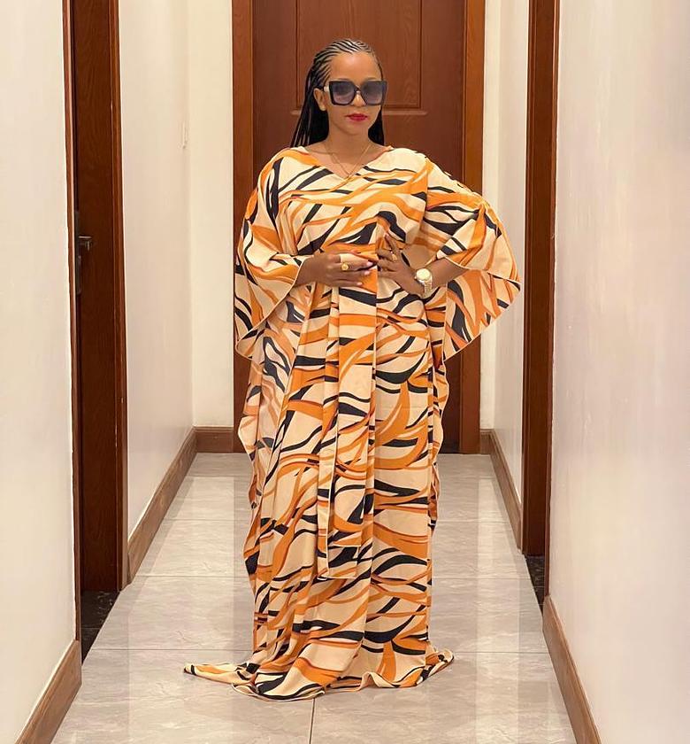 Elegant Luxe Dera image