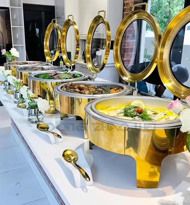 Luxurious high quality chaffing dishe image